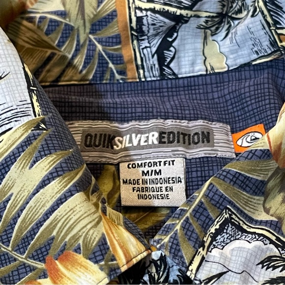 MEN’S QUICKSILVER BUTTON DOWN - Picture 4 of 5